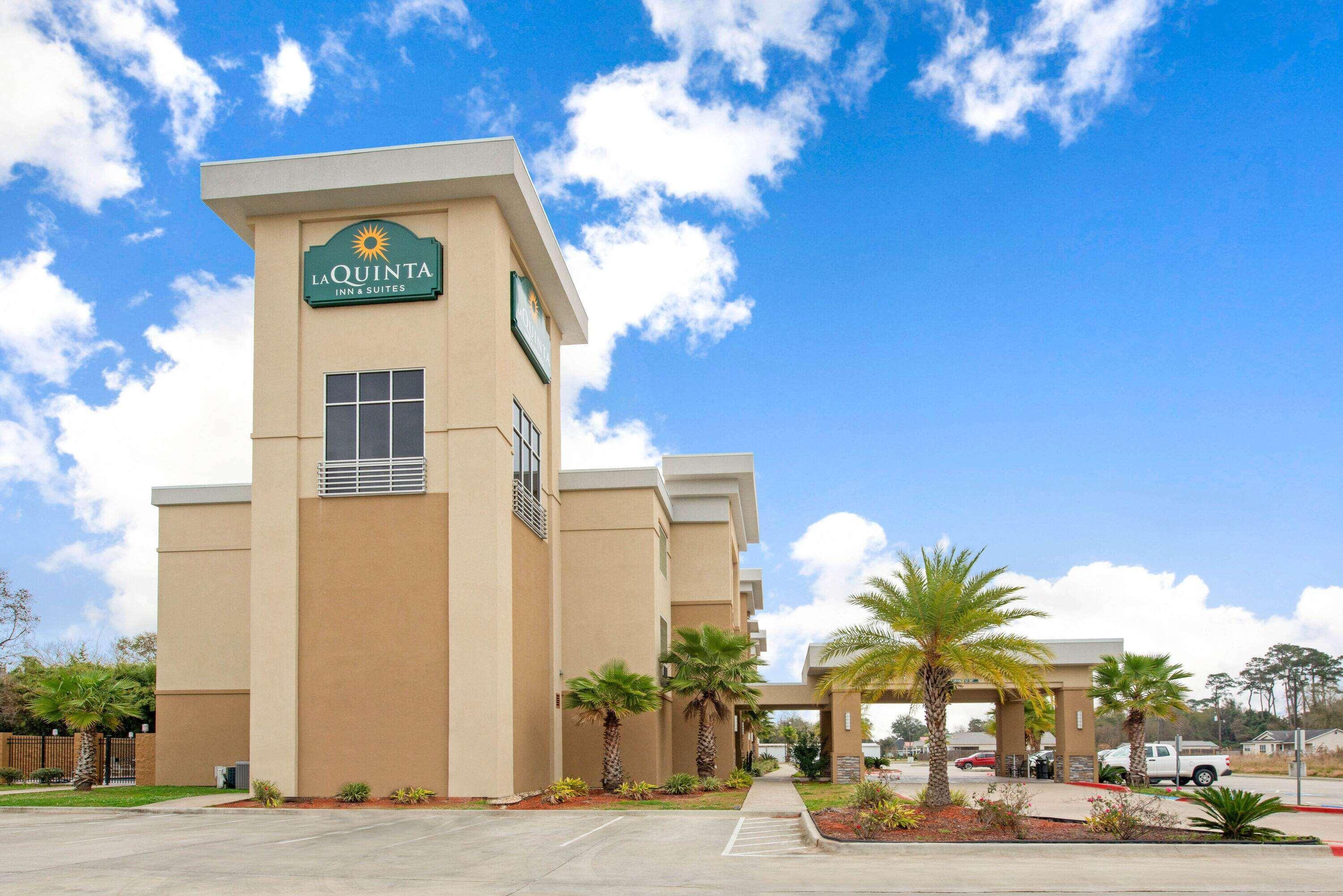 La Quinta By Wyndham Lake Charles - Westlake Exterior photo