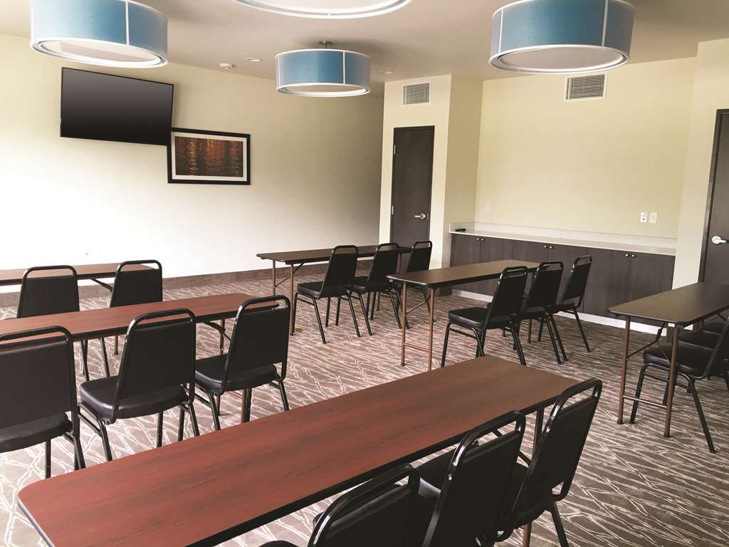 La Quinta By Wyndham Lake Charles - Westlake Facilities photo